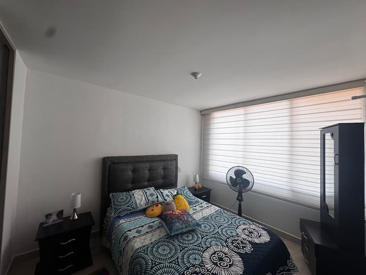 Apartamento En Ricaurte, Con Piscina - Girardot
