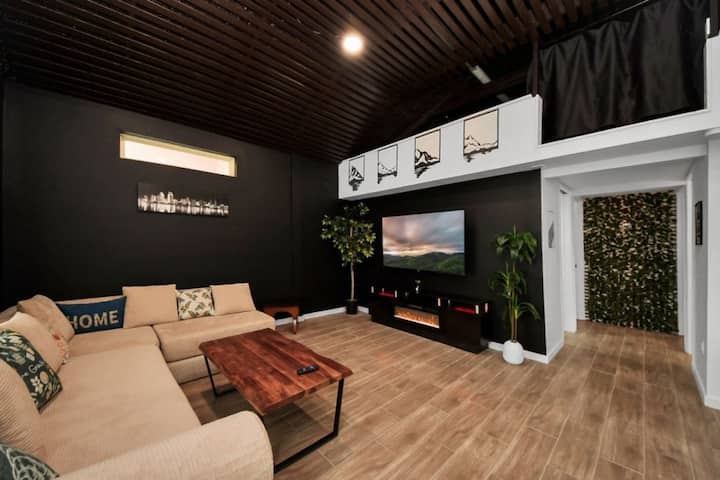 Cosytastic 2 Bedroom Vibe Den - Fresno, TX