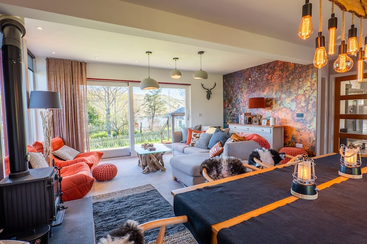 The Wolfie Lodge - Portree