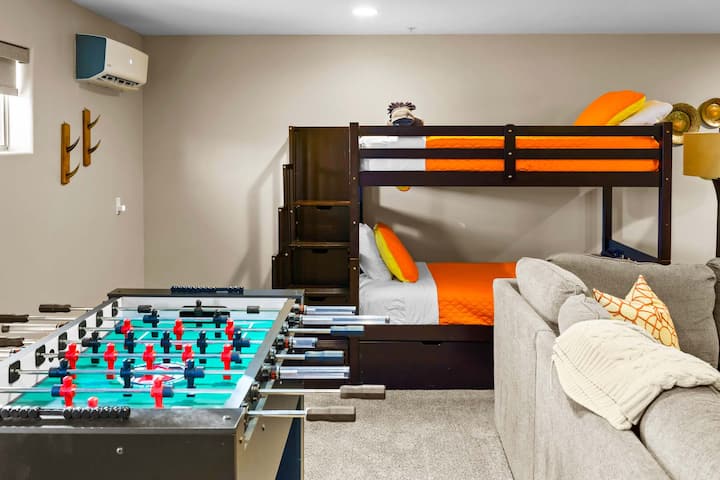 Sedona-Pickler | Pickleball, Tubs & Fire Pit