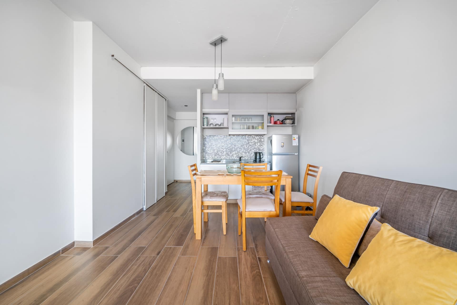 Studio apartment in Villa Crespo with balcony