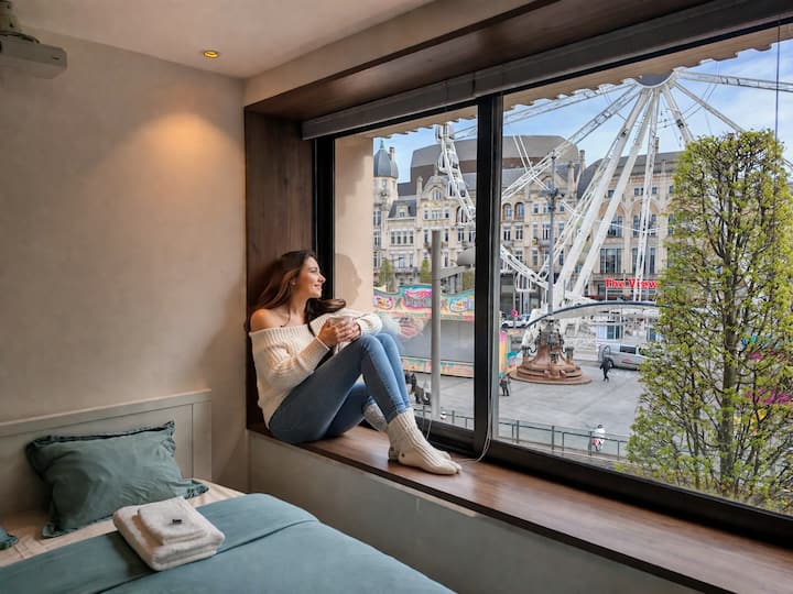 Exceptional Panoramic Railway Cathedral View - Anvers