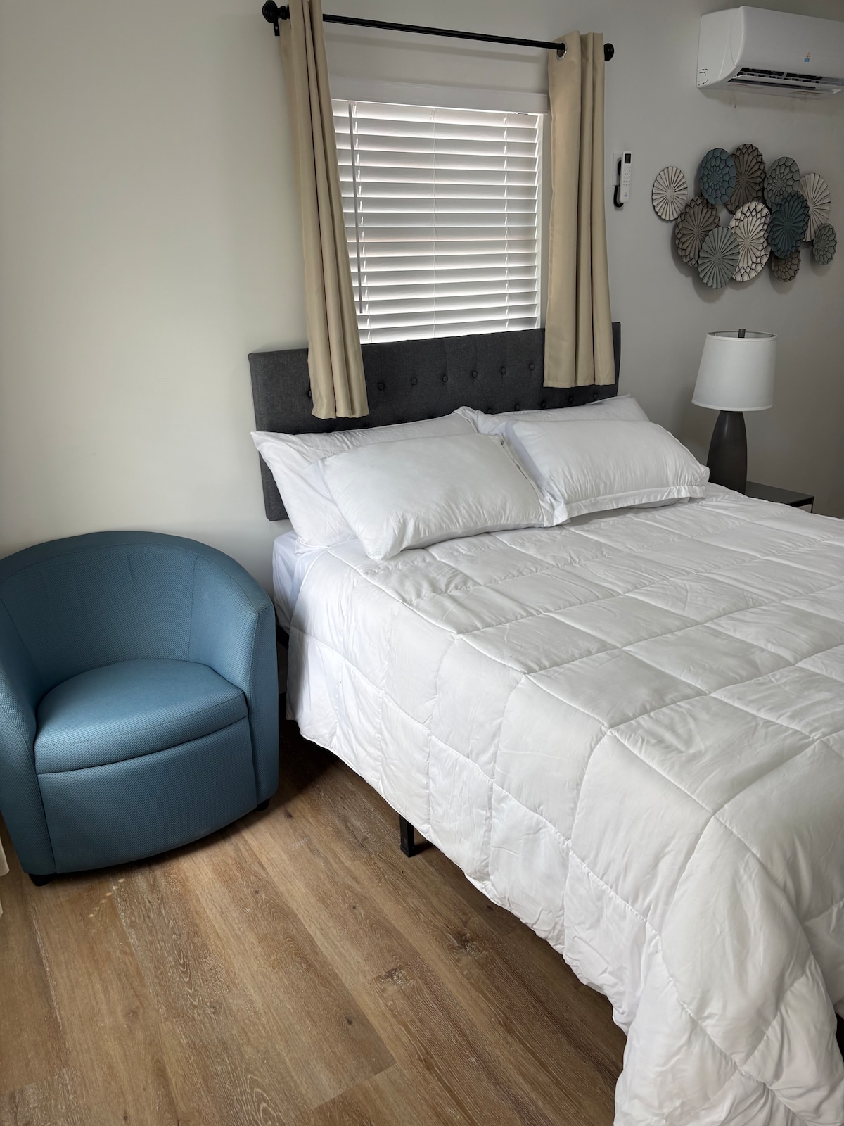 Studio Room 7- Downtown FLL Airport & Cruise Port photo 3