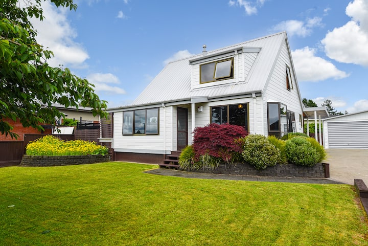 Sunlit Stay - Clean, Warm, Private - Tokoroa