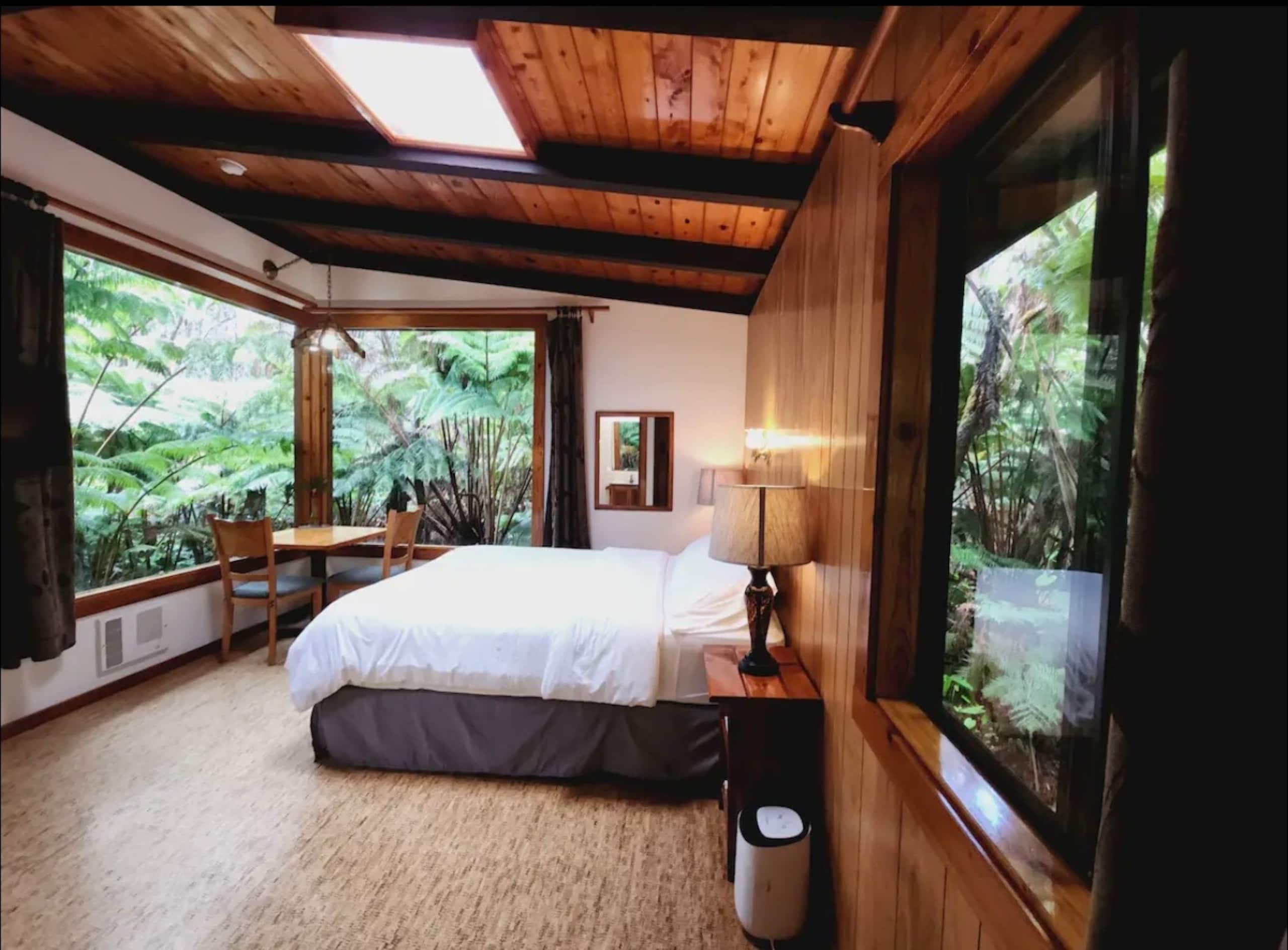 The Hapu’u Room - Main photo