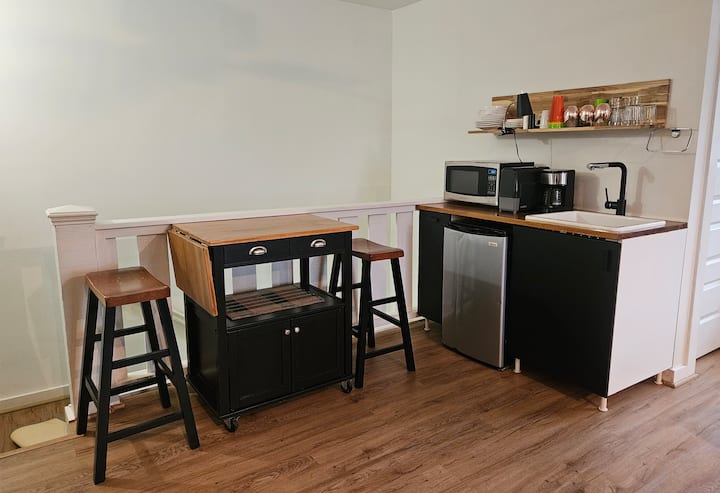 Cozy Studio In Historic Fairmont - Fort Worth, TX