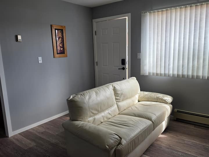 Fantastic Cabin By The River. Unit 41 - Campbell River