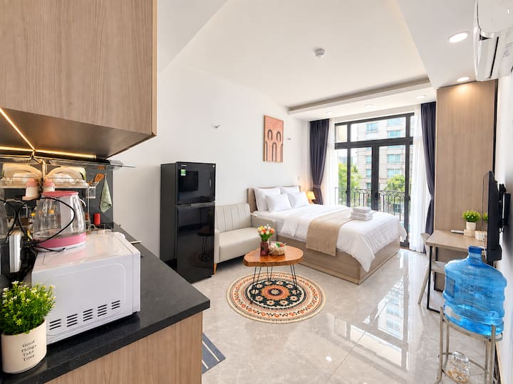503/5 Fox Living L Spacious & Modern 1br W Balcony - Vietnam