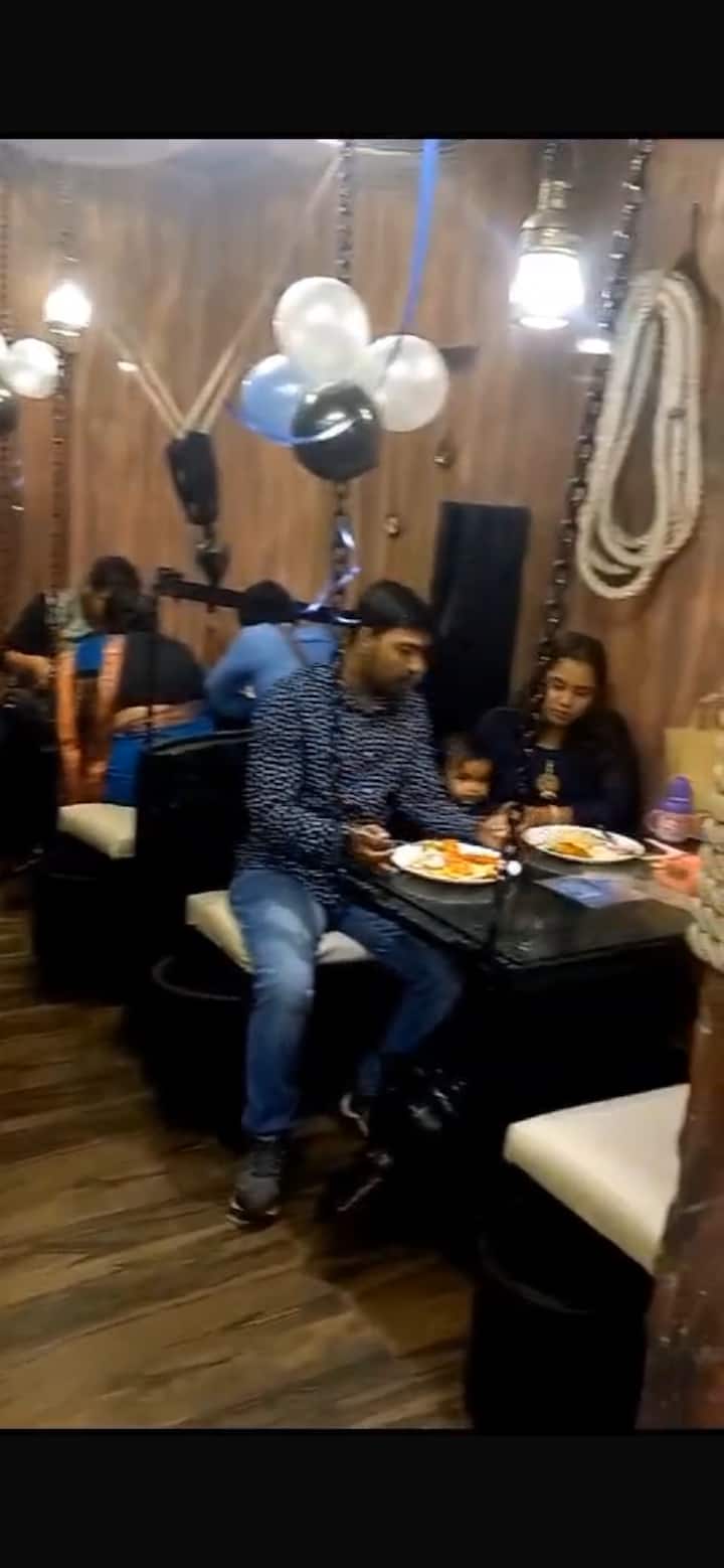 Party Place For 30 People - Howrah