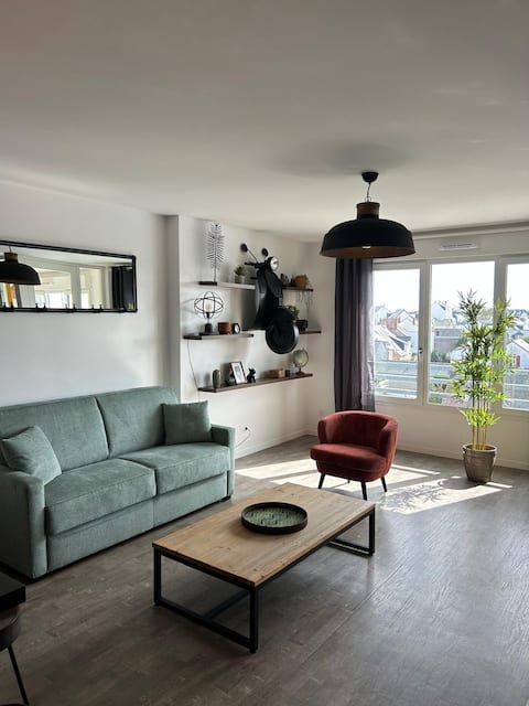 Top performing Airbnb: Cozy apartment close to the port and shops in Le Pouliguen