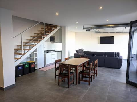 Popular Airbnb listing: Atlantic View Residence: Vacation Home in São Gonçalo