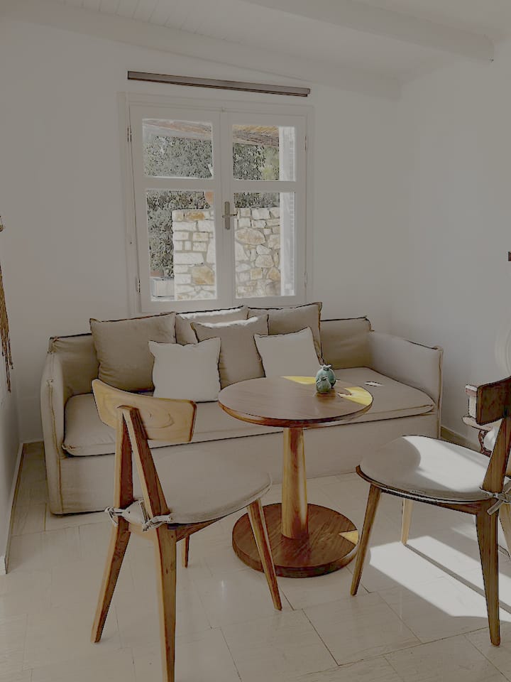 Paxos! Studio With Side Sea View. - Paxos