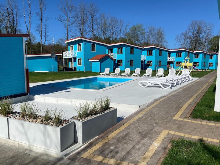 Maison De Vacances Confortable (N° 9), Piscine - Pobierowo