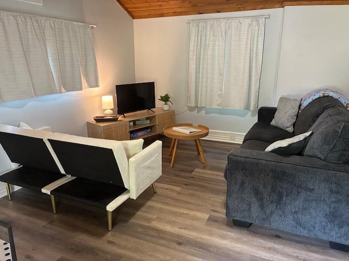 Rosedale Retreat - Kansas City, KS