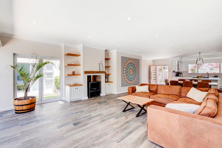 Adams Place Home In Blouberg / Table View - パークランズ