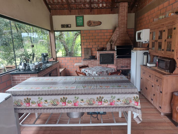 Edícula Multifuncional
Hospedagem
Eventos
Camping - Campo Alegre