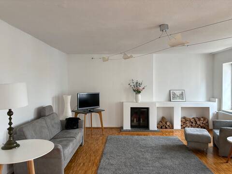 Top performing Airbnb: Central and Modern Old Town Apartment by the Town Hall in Waldeck Frankenberg