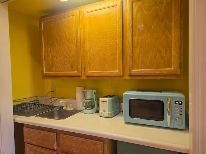Private Room, Private Entrance, & Yard W/chickens) - San Jose, CA