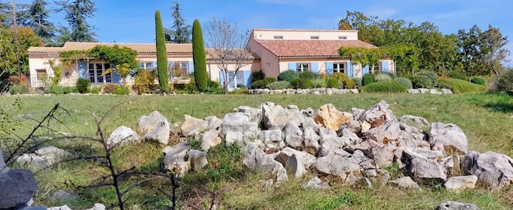 Grande Maison De Campagne Au Cœur Du Mont Ventoux - Sault