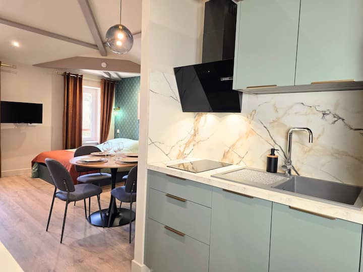 Le Nid Douillet Studio - Saint-Affrique