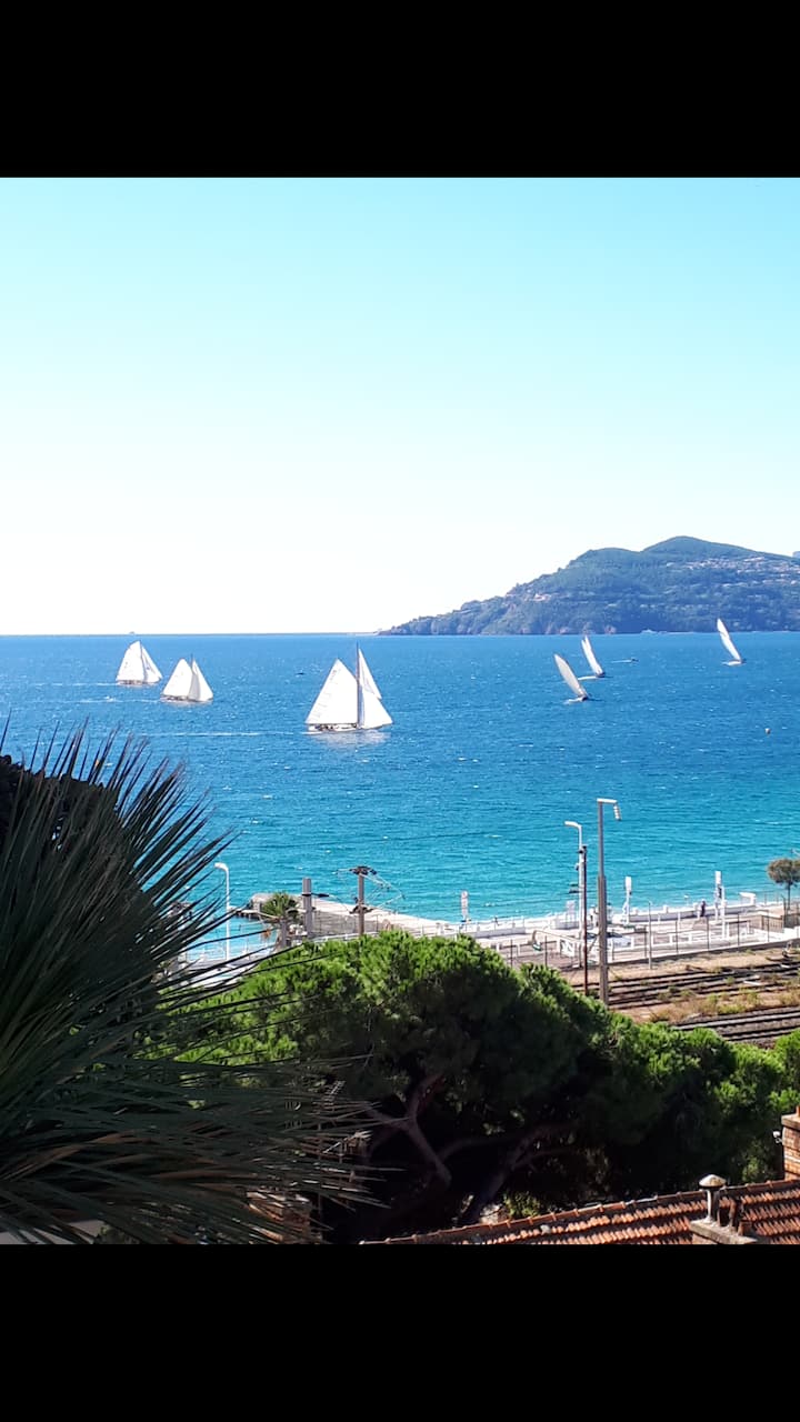 Comfortable -Sea View -Beach Access -Self Check-in - Cannes
