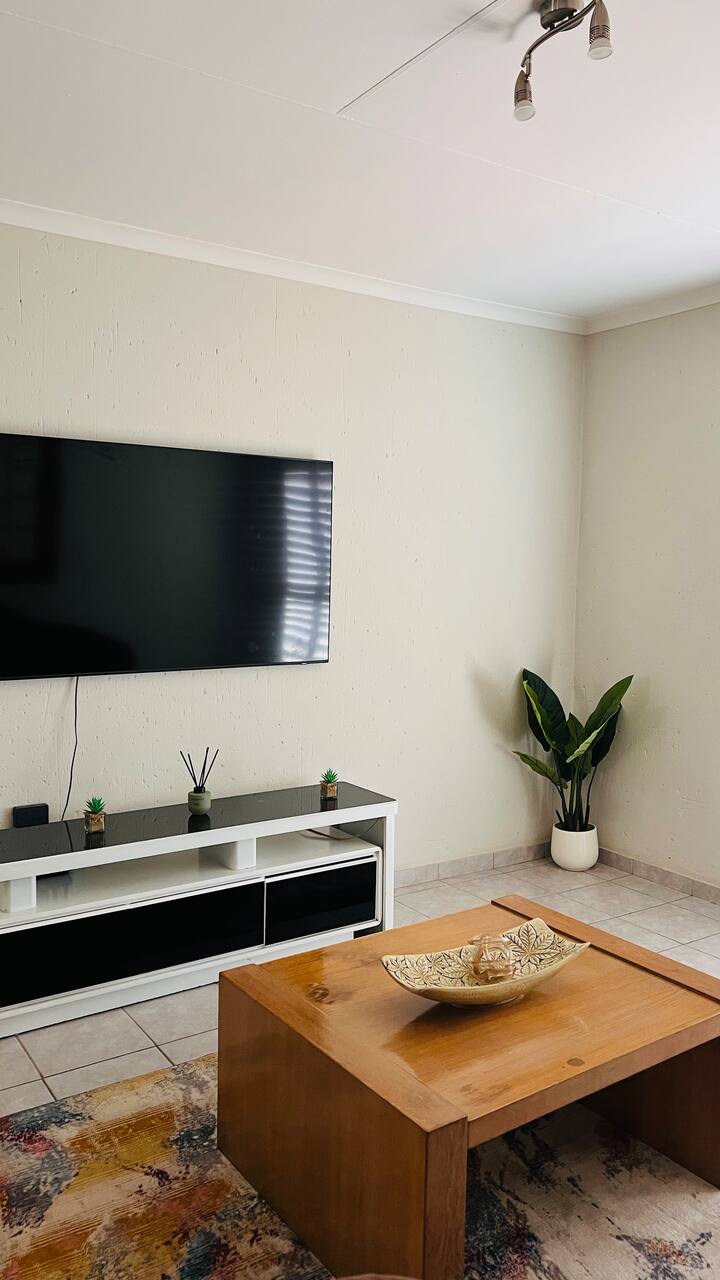 Family & Comfort To Create Lasting Memories. - Krugersdorp