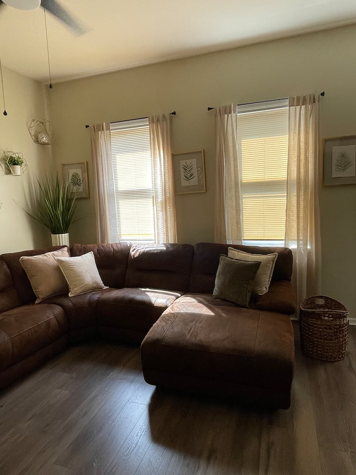 Urban 2br Near Lightrail–easy Nyc & Metlife Access - Jersey