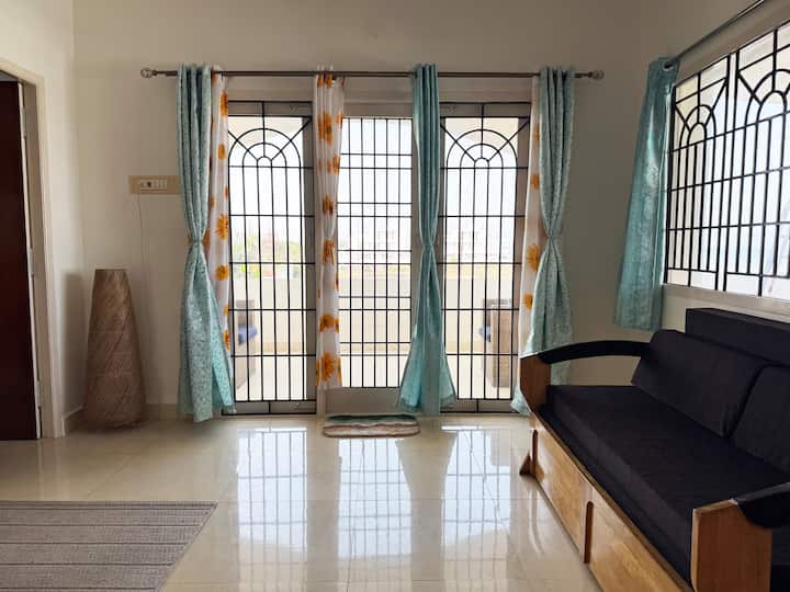 غرفة المعيشة 2