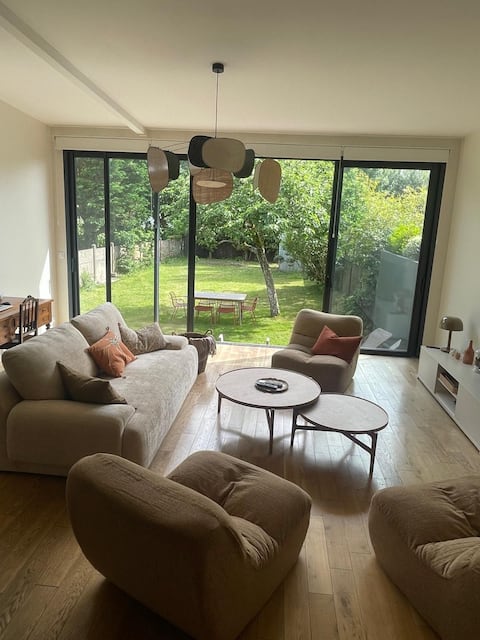 Top Airbnb: House in Vannes close to the port / La Rabine à Vannes