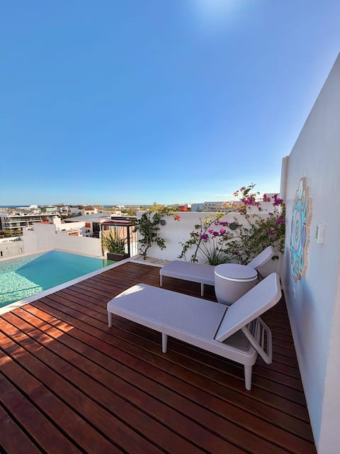 Modern apartment with rooftop and pool PDC