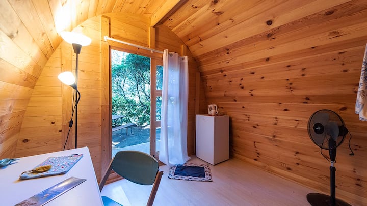 Tiny House Op Rustige Camping - Elba