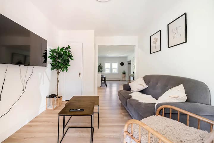Spacious Kerrisdale Home/10 Guests Ensuite/parking - Vancouver Island