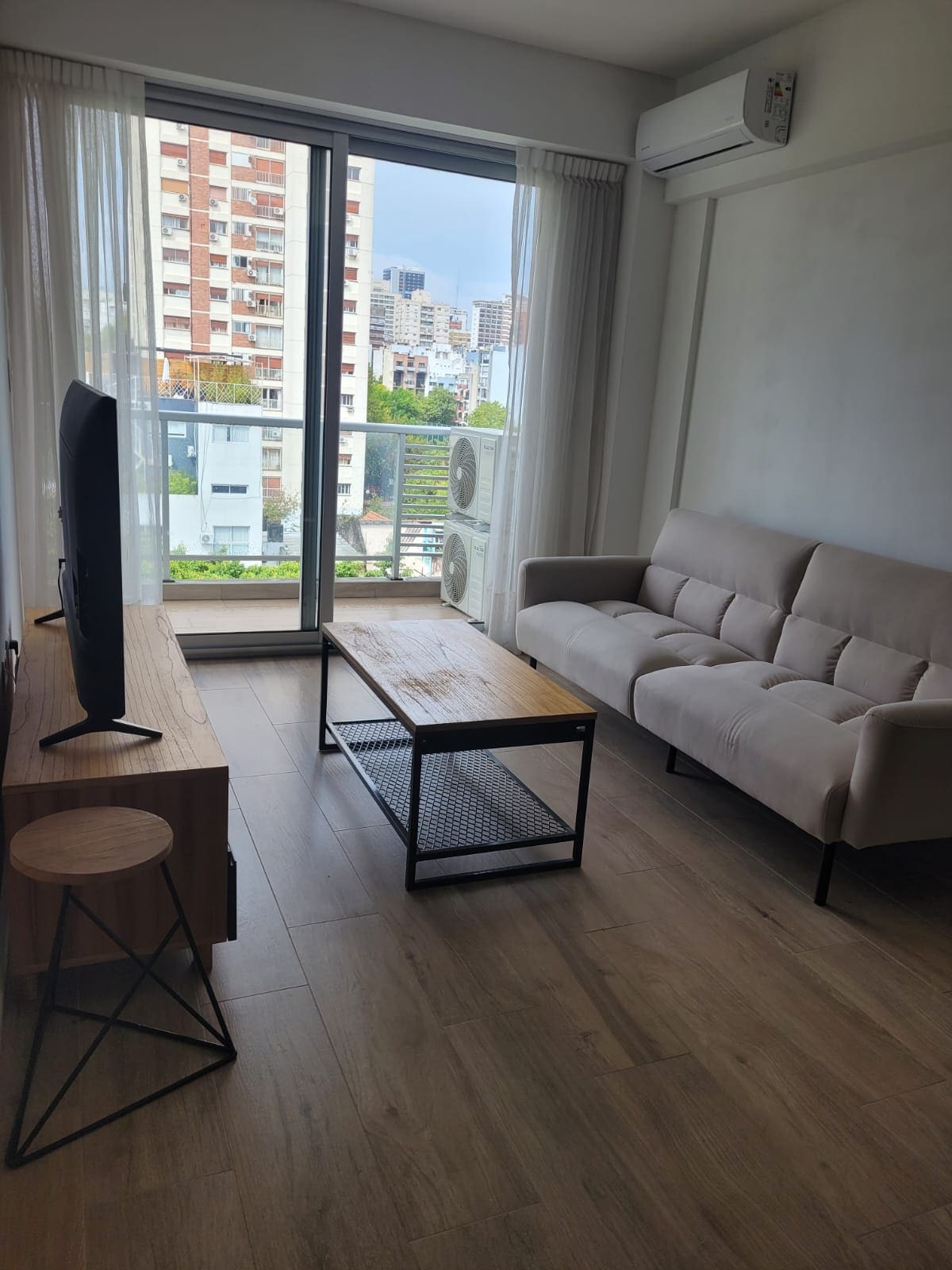 Departamento de 2 ambientes con balcón en Belgrano