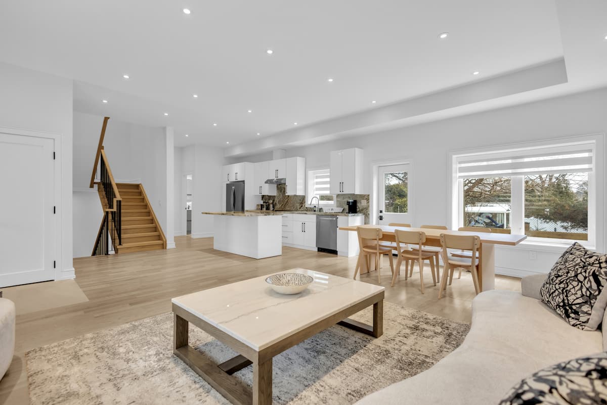 Fully equipped shared kitchen in a brand new Mississauga home