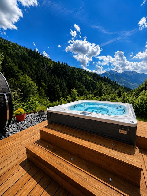 Propriété Airbnb réussie: Les Diablotins 2 -170 m2 - Spa+Sauna - Superb View à Haute Savoie