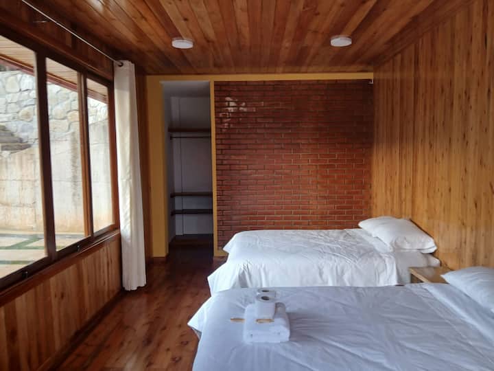 Casa De Campo Palo Veneno
Habitación N° 3 - Villa Rica
