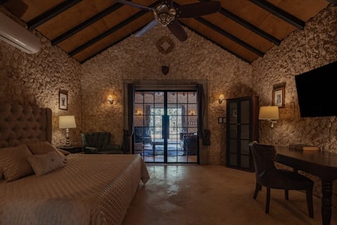 Airbnb con mejor rendimiento: Slow Living Retreat in Ixil with heated pool & tub en Yucatán