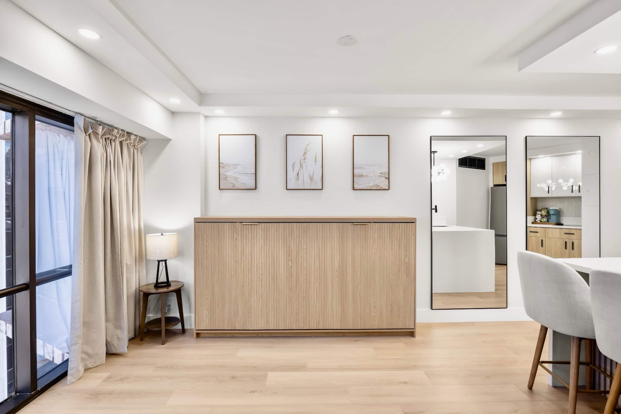 26F-Financial District-City View-1BR w/Parking - Image 5