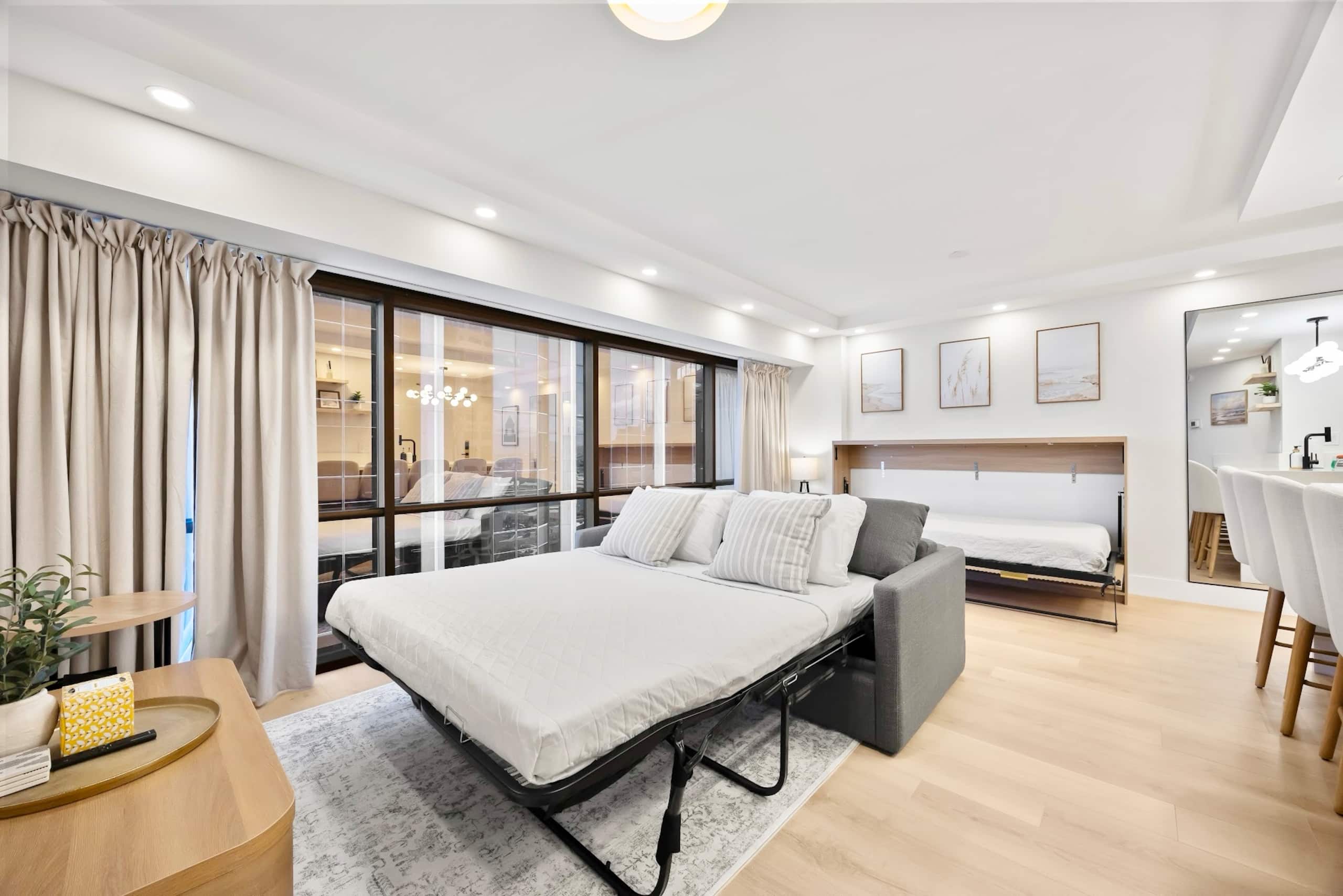 26F-Financial District-City View-1BR w/Parking - Image 12