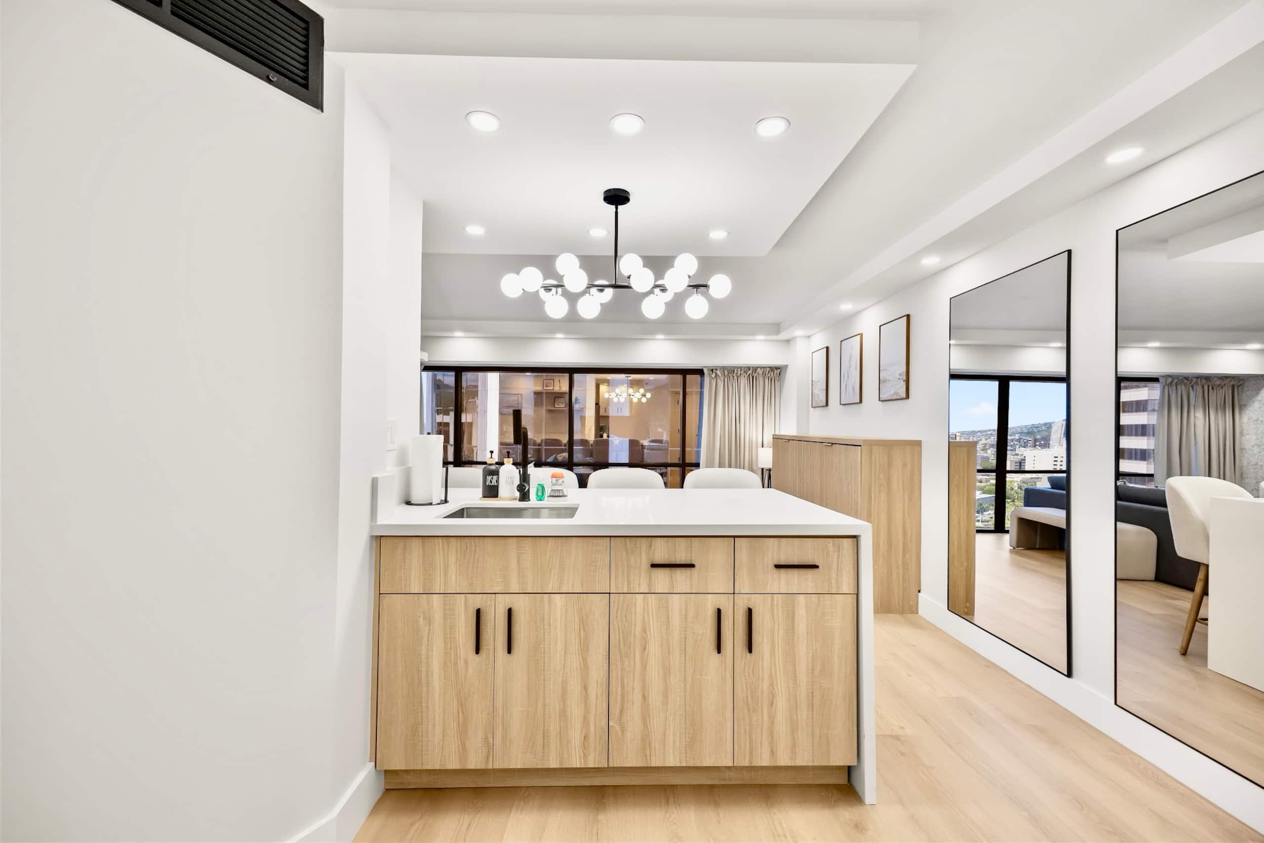 26F-Financial District-City View-1BR w/Parking - Image 22