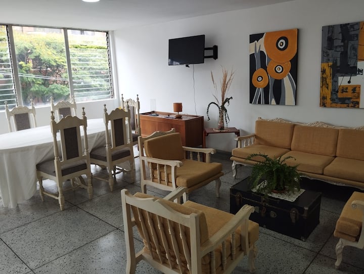 Ap Trialcobas En Piso 3 Cerca Cluster Salud Sn Fdo - Cali