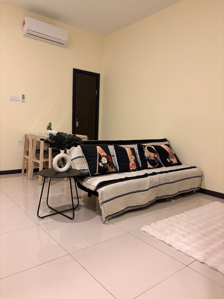 Cozy Modern Stay Apt Double Aisy Homestay Bintulu - Bintulu