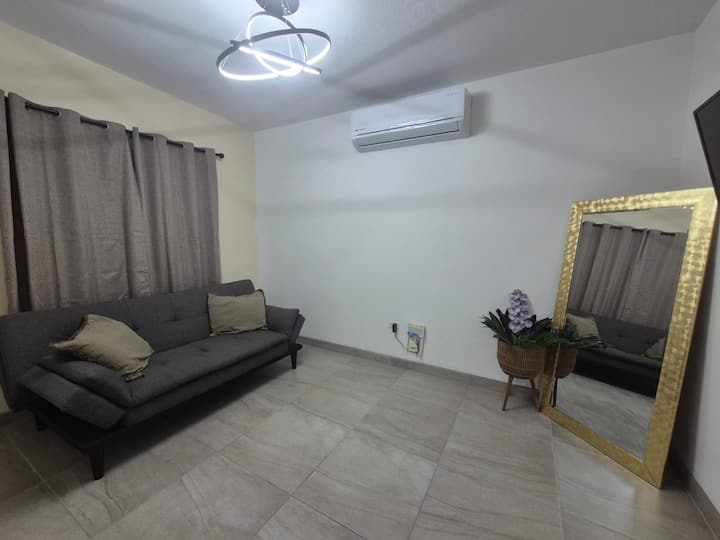 მისაღები ოთახი