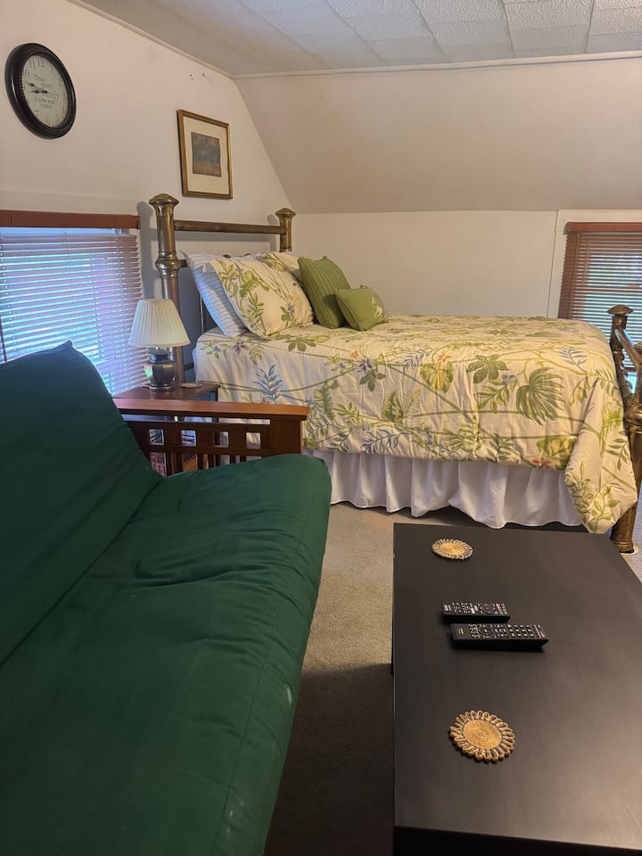 Bedroom #3 with double, futonand Murphy bed for sleeping with TV and DVDs. Antennae local channels and streaming services on DVD player.