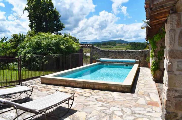 Gîte Marguerite Balbiac 8 Personnes - Joyeuse