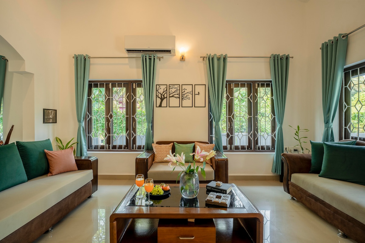 Bliss Villa: 4BHK Private Pool, Siolim, North Goa