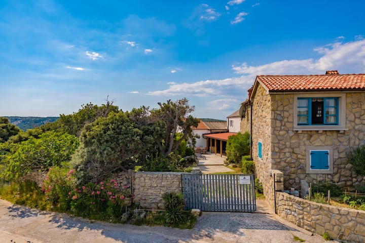 Holiday Home Hidden Hill Lopar - By Happy Rentals - Baška