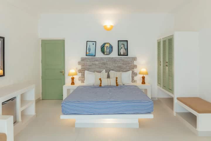 Bedroom 3 image 1