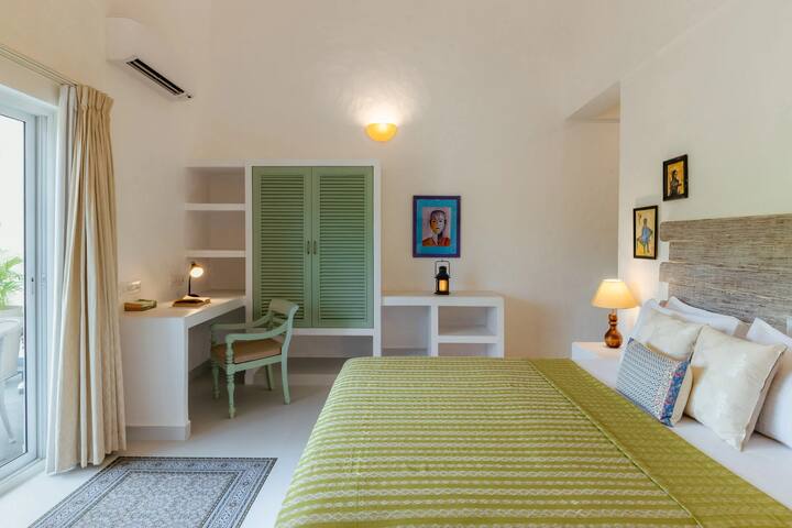Bedroom 3 image 1