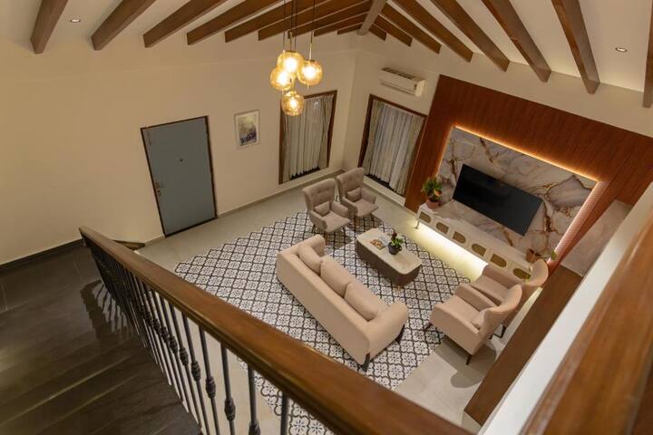 Living room image 4